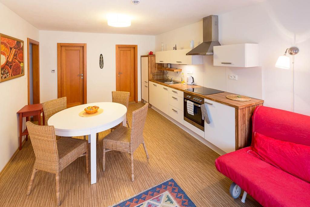 Apartment Pod Namestim Telc