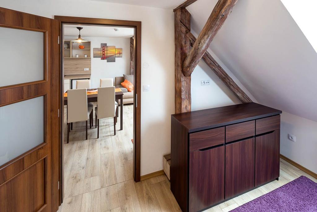Apartment Pod Namestim *